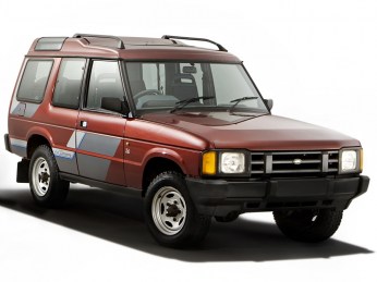 land_rover_discovery_3-door-min